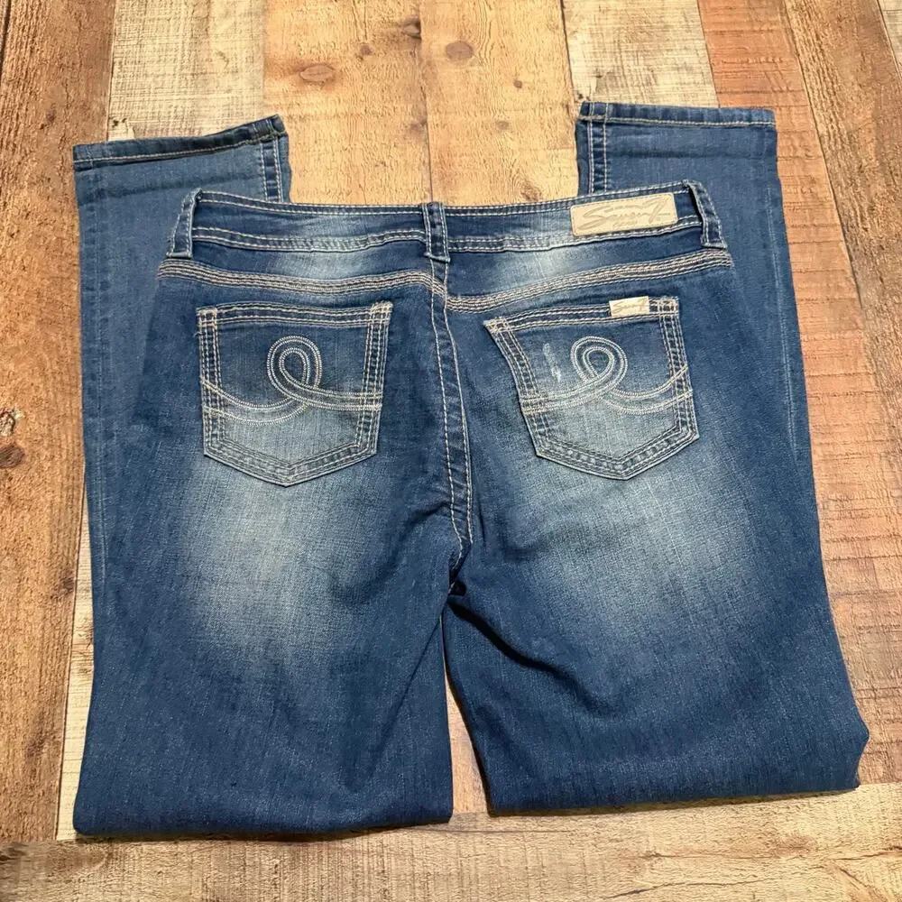 Seven7 Women's Medium Wash Denim Slim Straight Jeans Sz 10 Slight Distress